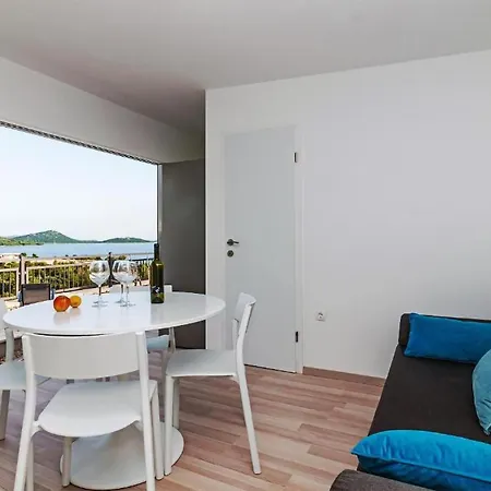 Awesome Stacaravan In With Wifi Campingplatz 3*